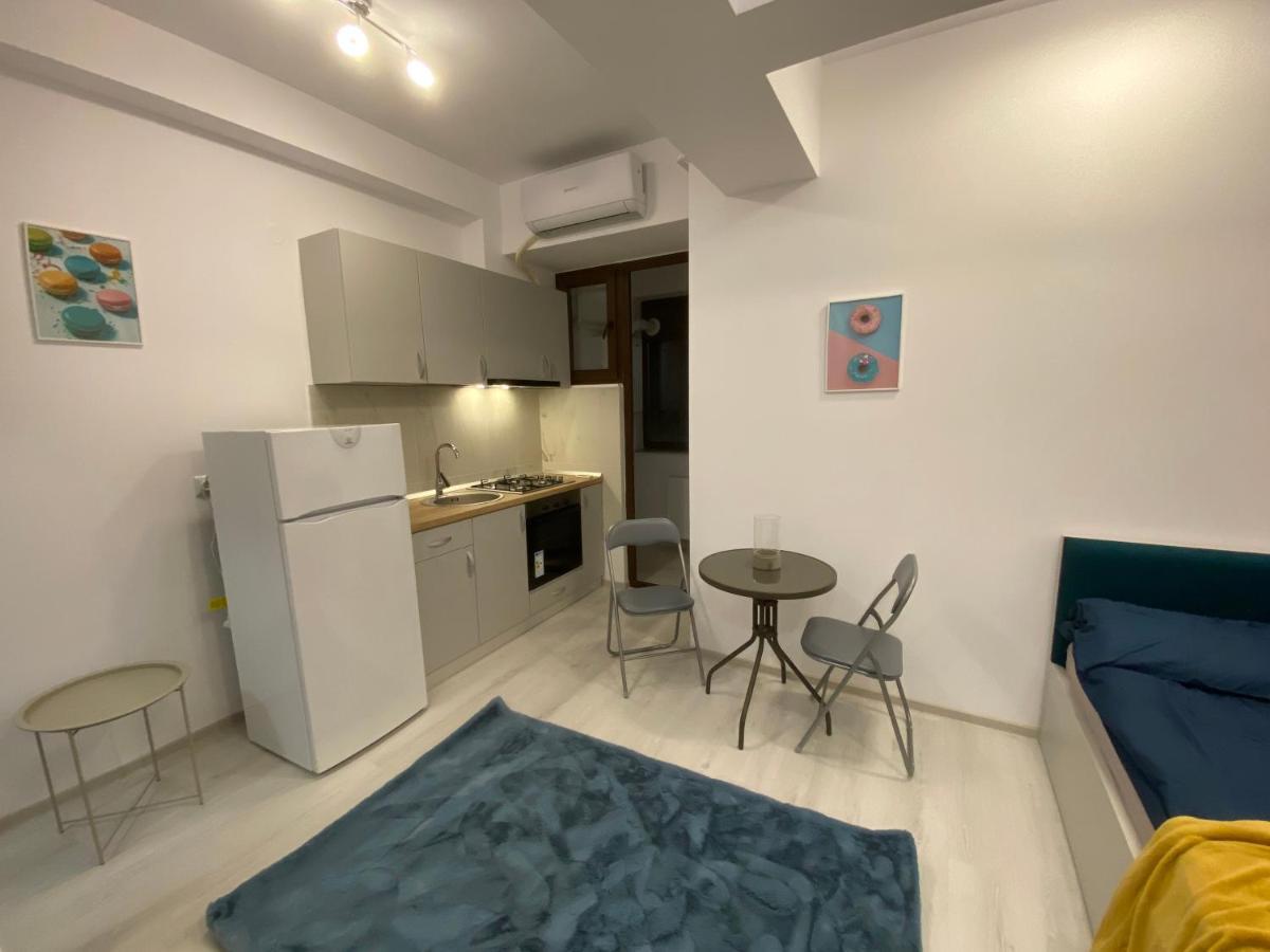 Studio Palas - The Central Spot Ясси Екстер'єр фото